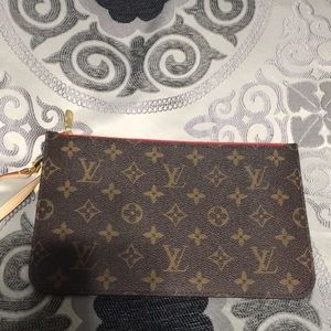 Louis Vuitton Cerise Pouchette